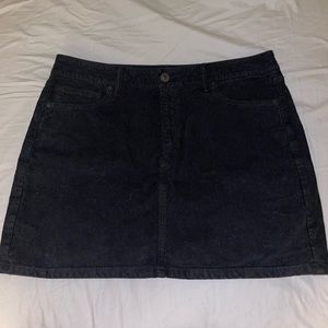American Eagle Corduroy Mini Skirt Size 14